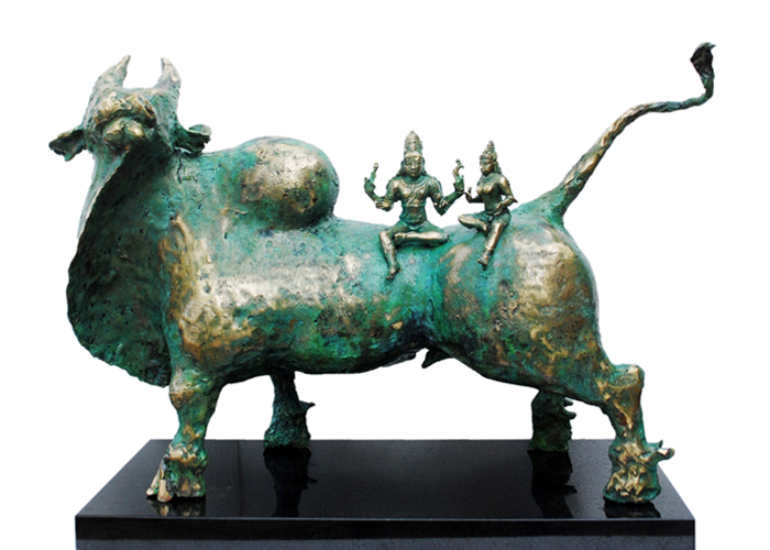 EL38 
Shiva and Parvati on Bull - III 
Bronze on Granite 
38 x 17 x 27 inches 
Unavailable (Can be commissioned)